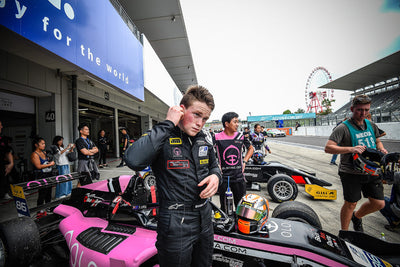 Oloi F3 Driver Brendon Leitch Comes Second in Dramatic Final Asian F3 Race